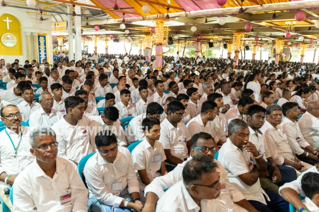 പെസഹാ തിരുനാൾ - 2025
