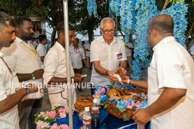 പെസഹാ തിരുനാൾ - 2025