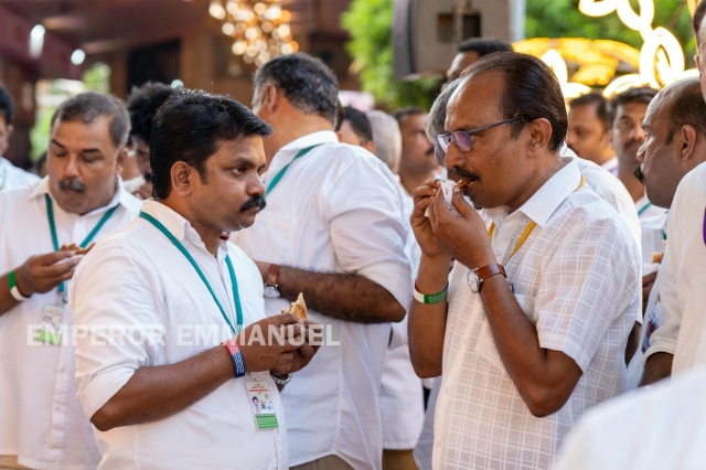 പെസഹാ തിരുനാൾ - 2025