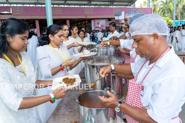 പെസഹാ തിരുനാൾ - 2025