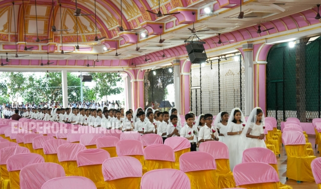पहिला परिशुद्ध ख्रिस्तशरीर संस्कार - मे, २०२५