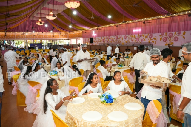 पहिला परिशुद्ध ख्रिस्तशरीर संस्कार - मे, २०२५