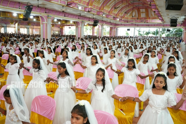 पहिला परिशुद्ध ख्रिस्तशरीर संस्कार - मे, २०२५