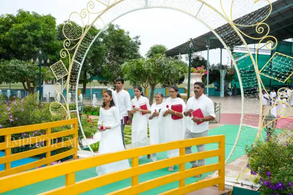 पहिला परिशुद्ध ख्रिस्तशरीर संस्कार - मे, २०२६